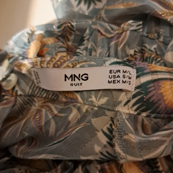 Mango Floral Print pleated Blouse - Picture 10 of 10